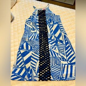 Lilly Pulitzer Annabella shift zip back sundress.
